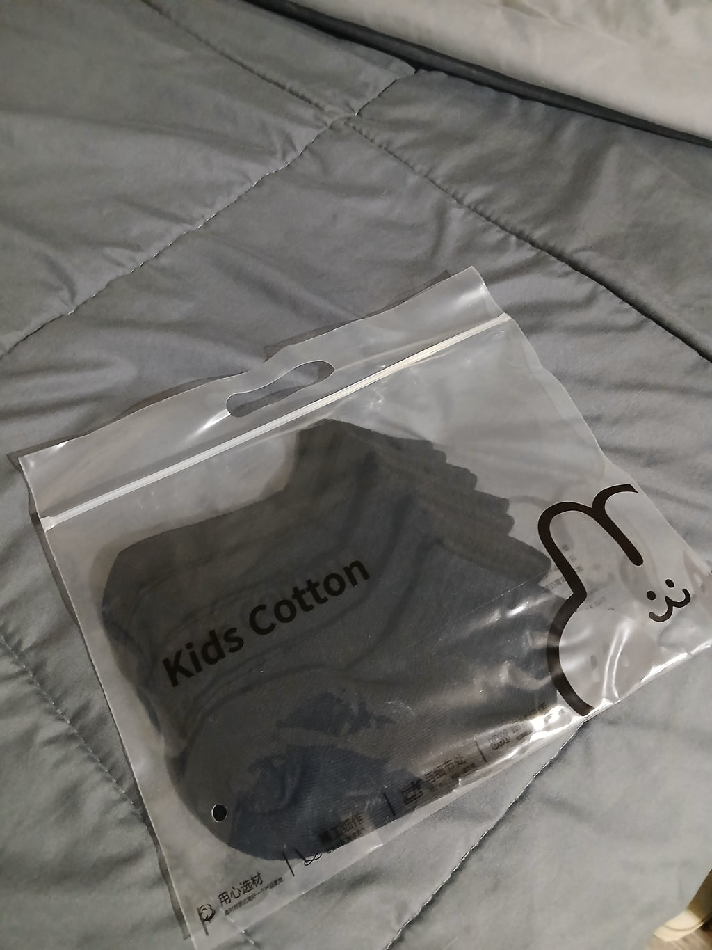 Kids Cotton Crew Socks (5-Pack, Black) – Buy One Give One | Dollar Sole